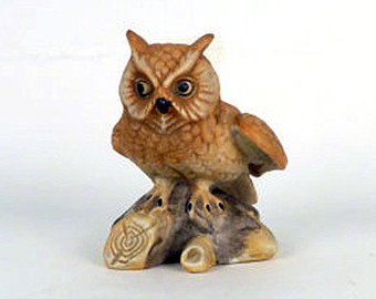 lovely owls statues
