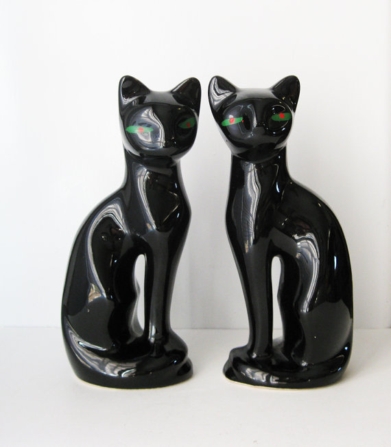 handmade resin cat statue