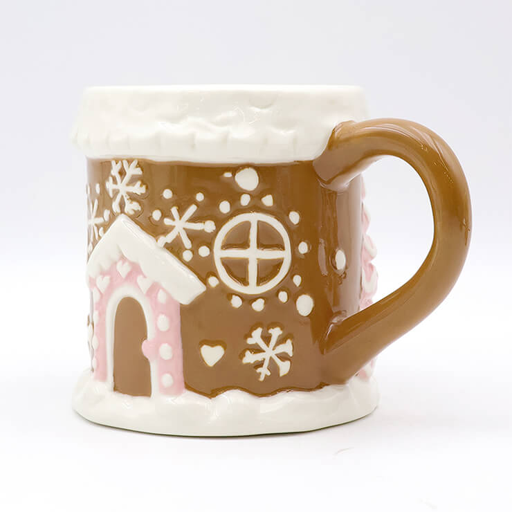 Christmas gingerbread house mug