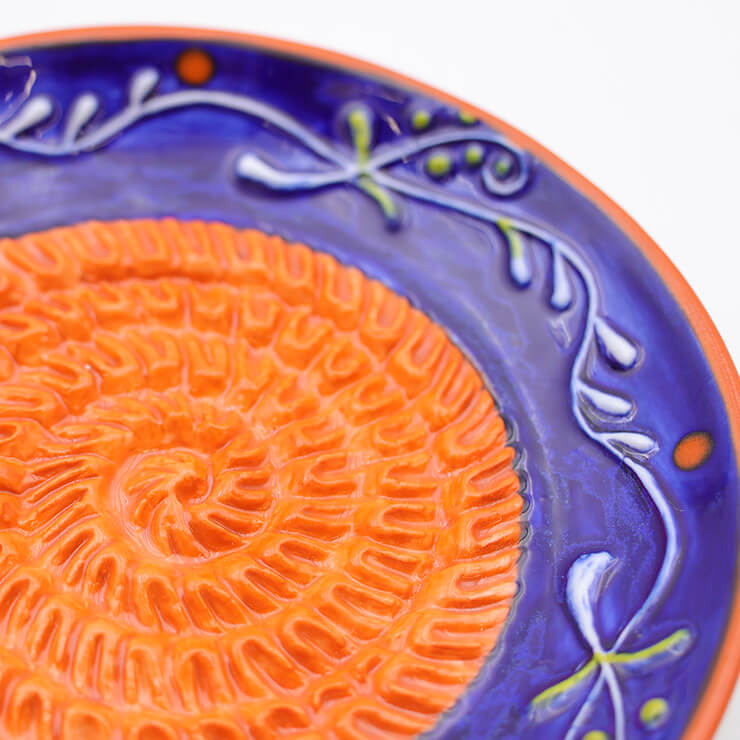 Retro garlic grater plate - Dark