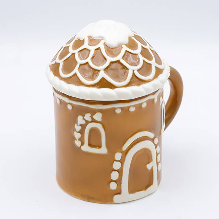 Christmas gingerbread house mug with lid