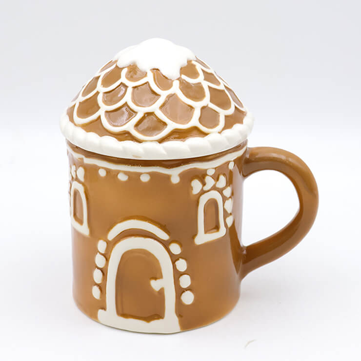 Christmas gingerbread house mug with lid