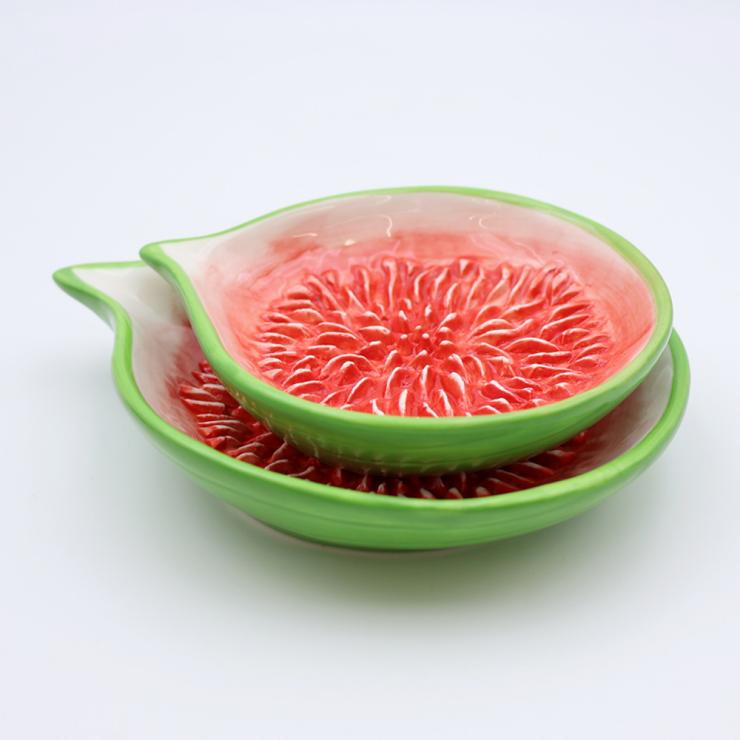 Red Fig Slice Ceramic Grinder Plate