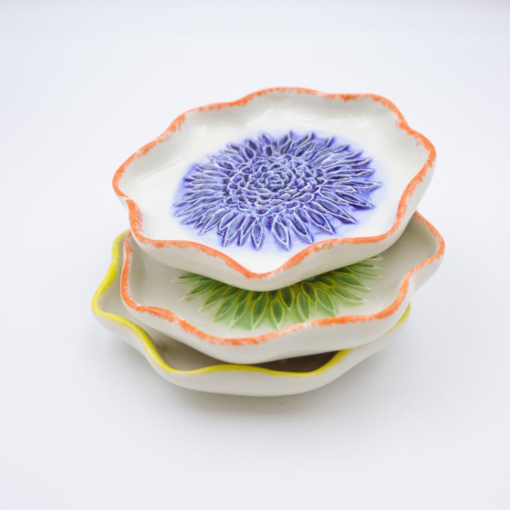 Orange Chrysanthemum Ceramic Grinder Plate