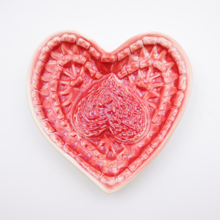 Red Heart Embossed Ceramic Grinder Plate