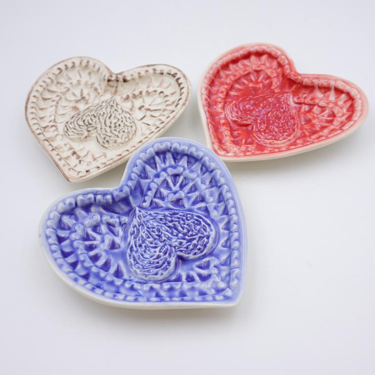 Blue Heart Embossed Ceramic Grinder Plate