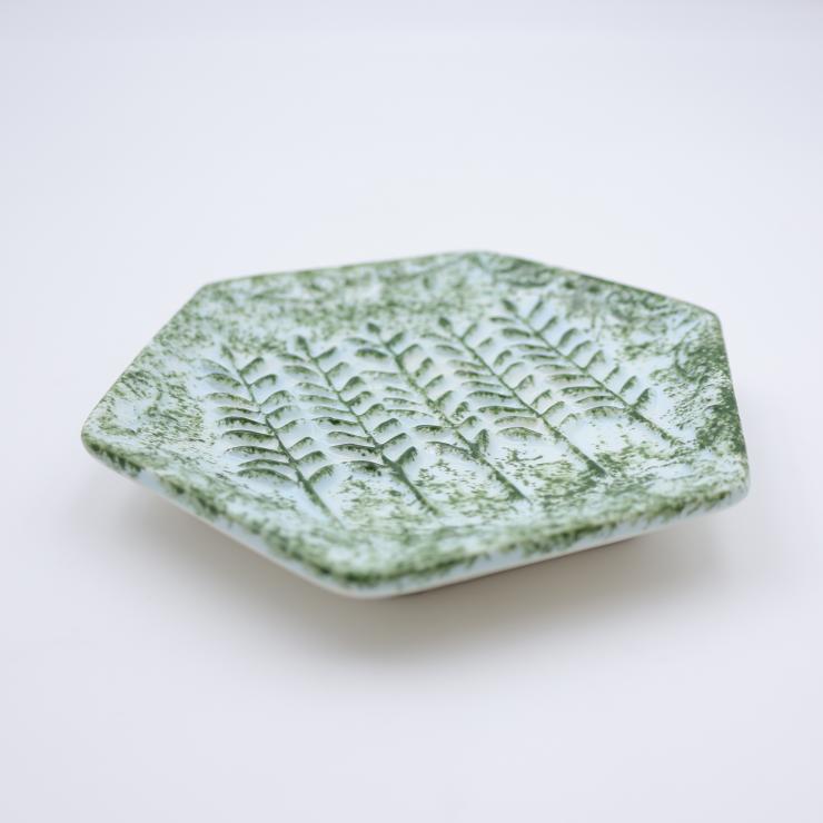 Light Green Wheat Leaf Hexagon Ceramic Grinder Plate